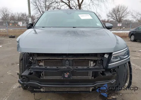 2019 Volkswagen Tiguan 2.0T Sel Premium/2.0T Sel Premium R-Line from USA, damaged, VIN 3VV4B7AX1KM022705